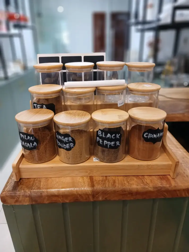 Spice bottles +15pcs label +pen