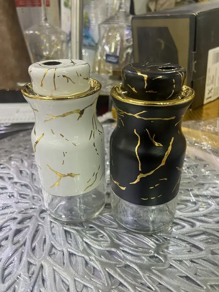 Salt Shaker (gold marble design)