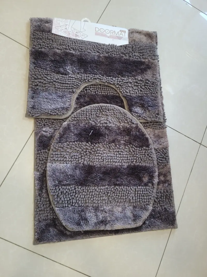 High-Density Woven Textured Placemat view 2