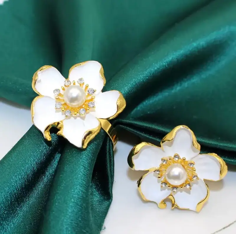 6-pcs- Napkin Holder (With Pearl) view 5