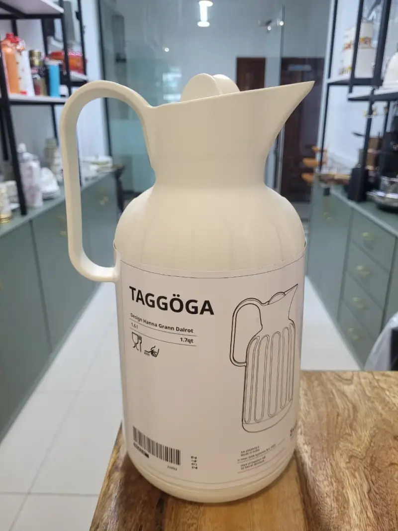 TAGGOGA Vacuum Flask Jug 1.6L view 1